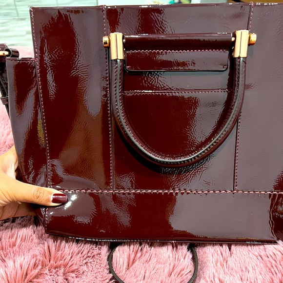 Rare Radley London Burgundy Convertible Handbag - Picture 5 of 7